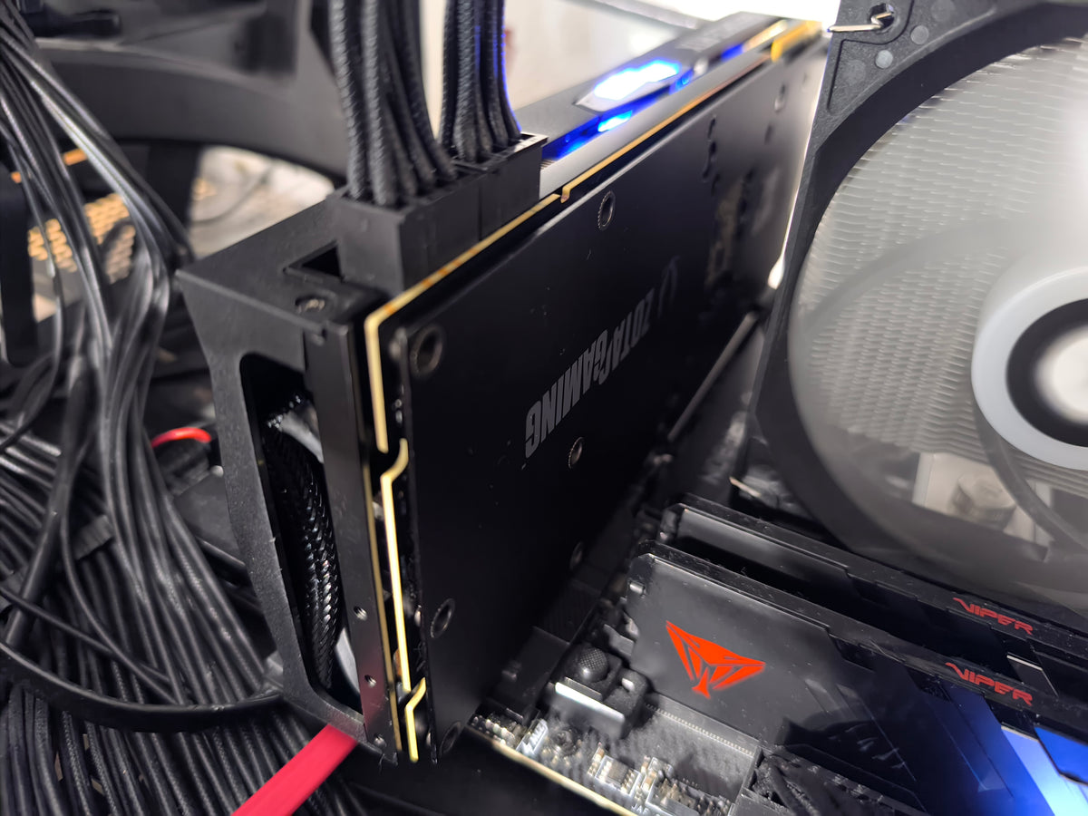 Zotac RTX 2080 TI 11GB Twin Fan - Refurbished