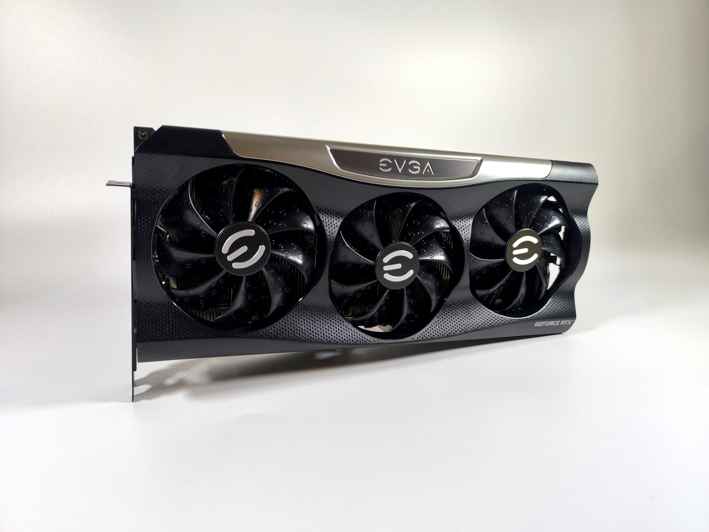 EVGA RTX 3090 24GB FTW3 Ultra V2 mit OVP - Refurbished