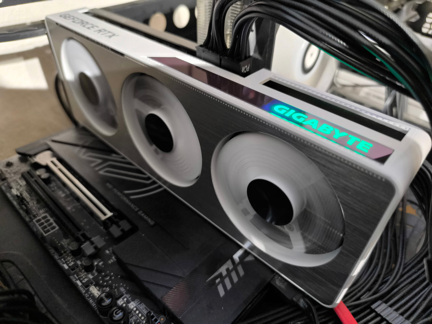 Gigabyte RTX 3060 TI 8GB Vision OC mit OVP - Refurbished