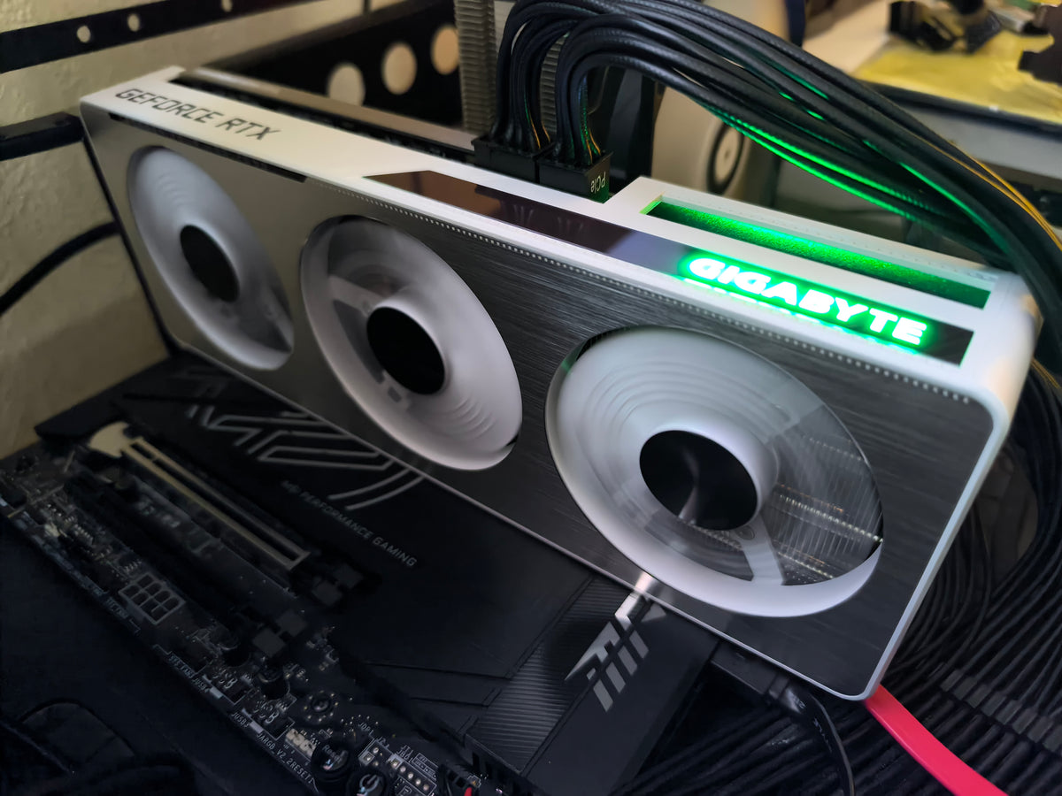 Gigabyte RTX 3060 TI 8GB Vision OC mit OVP - Refurbished
