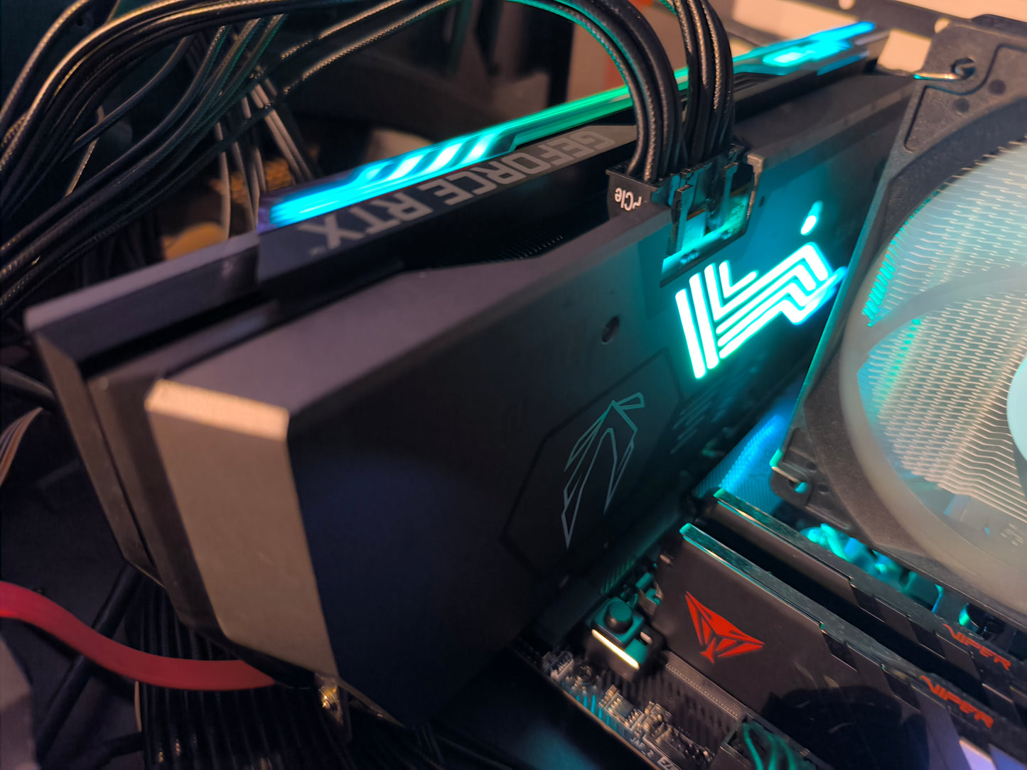 Zotac RTX 3080 10GB AMP Holo - Refurbished