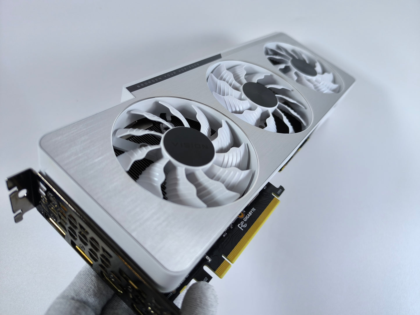 Gigabyte RTX 3090 24GB Vision OC mit OVP - Refurbished