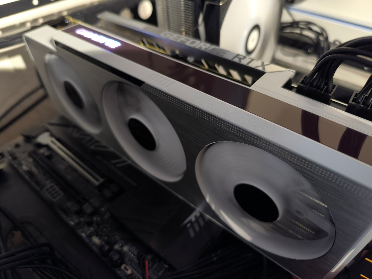 Gigabyte RTX 3090 24GB Vision OC mit OVP - Refurbished