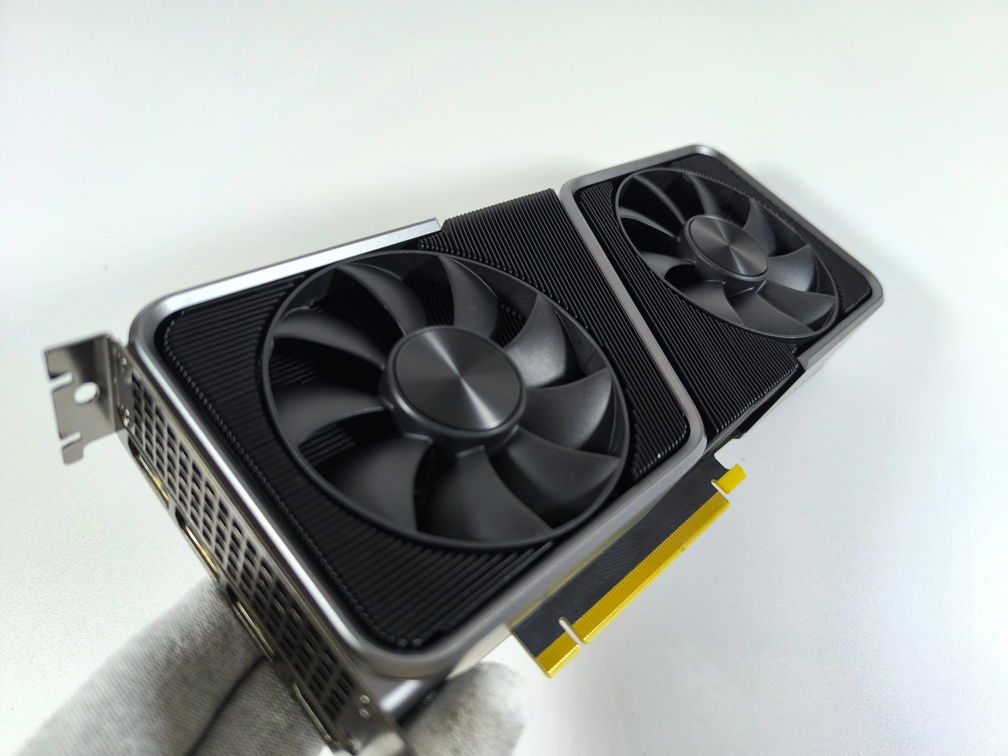 Nvidia RTX 3070 16GB Founders Edition mit OVP - Modifiziert - Refurbished