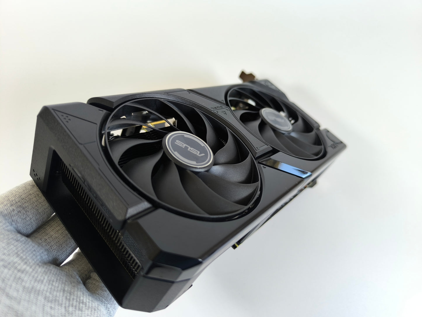 Asus RTX 4070 12GB Dual EVO OC mit OVP - Refurbished