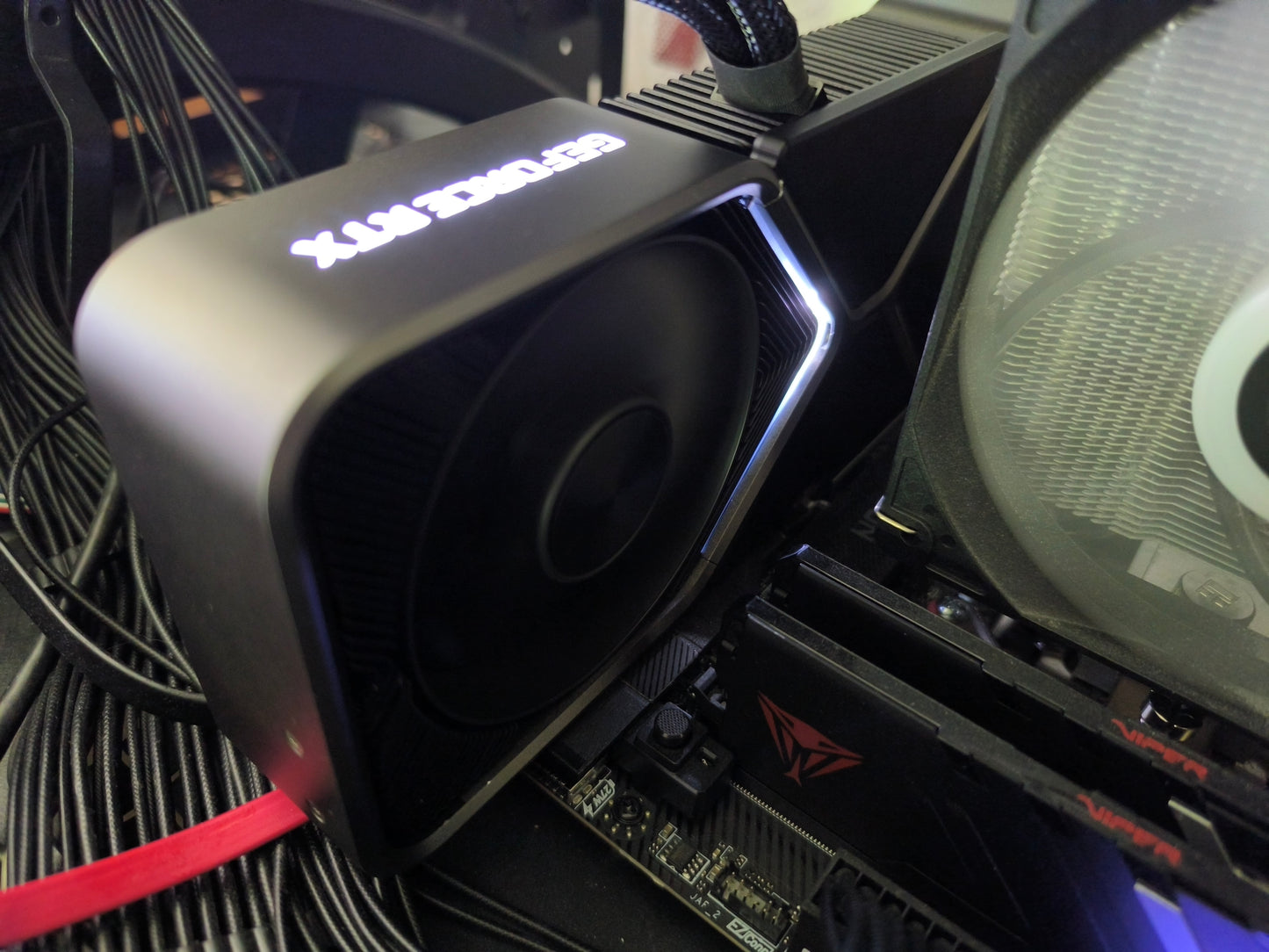 Nvidia RTX 3080 TI 12GB Founders Edition mit OVP - Refurbished