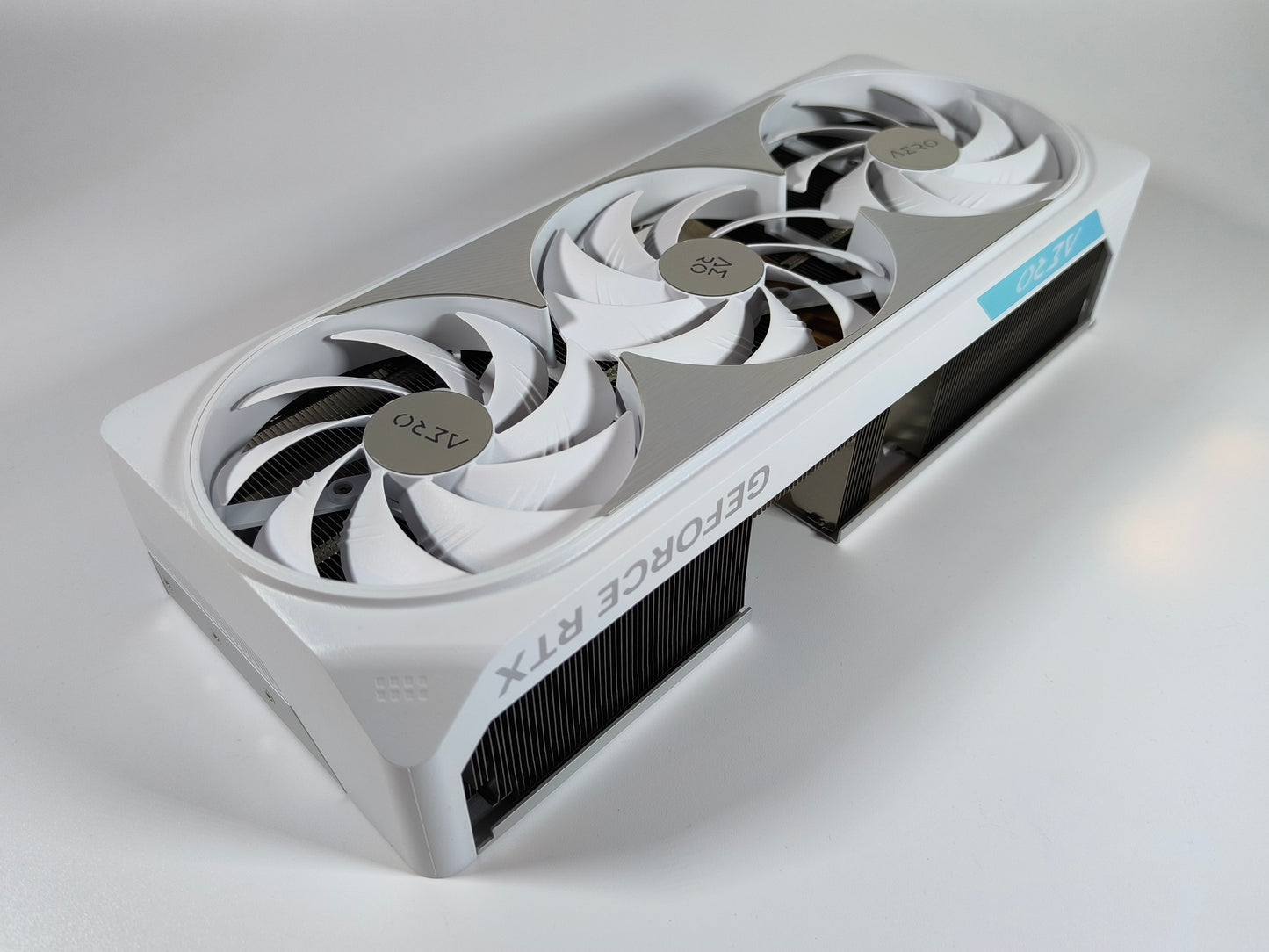 Gigabyte RTX 4080 Super 16GB Aero mit OVP - Refurbished