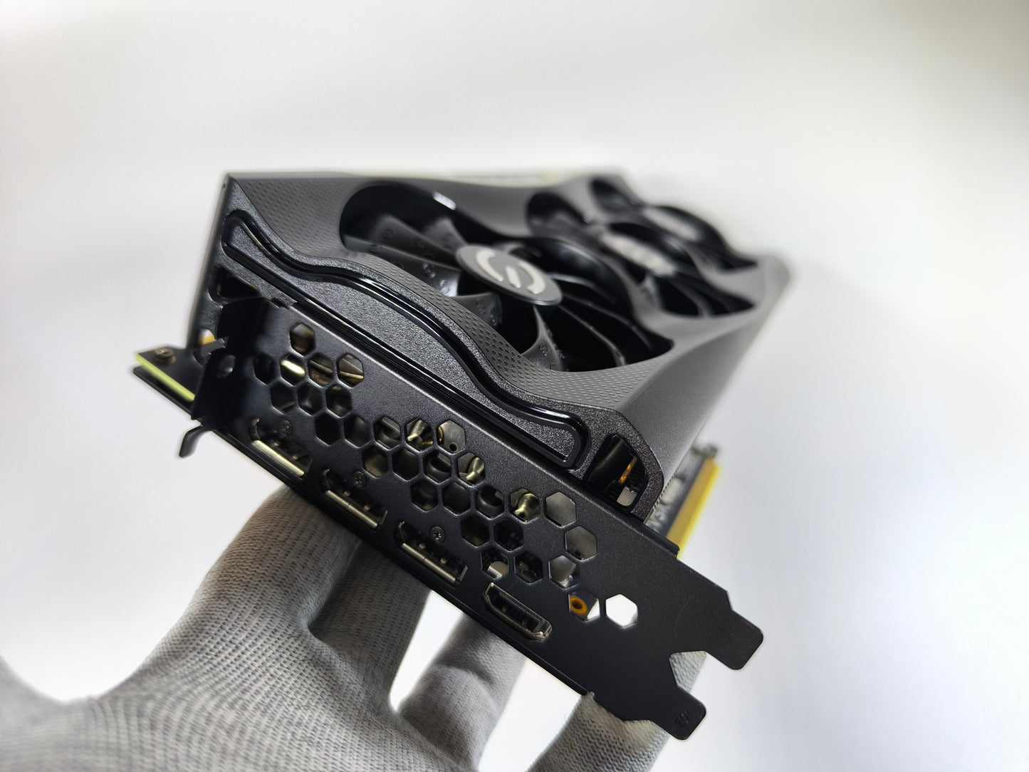 EVGA RTX 3090 24GB FTW3 Ultra V2 mit OVP - Refurbished