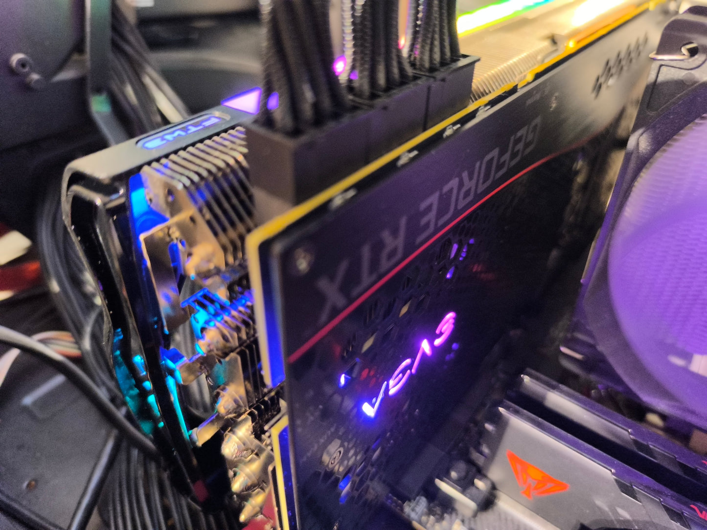 EVGA RTX 3090 24GB FTW3 Ultra V2 mit OVP - Refurbished