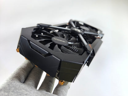 Gigabyte GTX 1080 TI 11GB Aorus - Refurbished