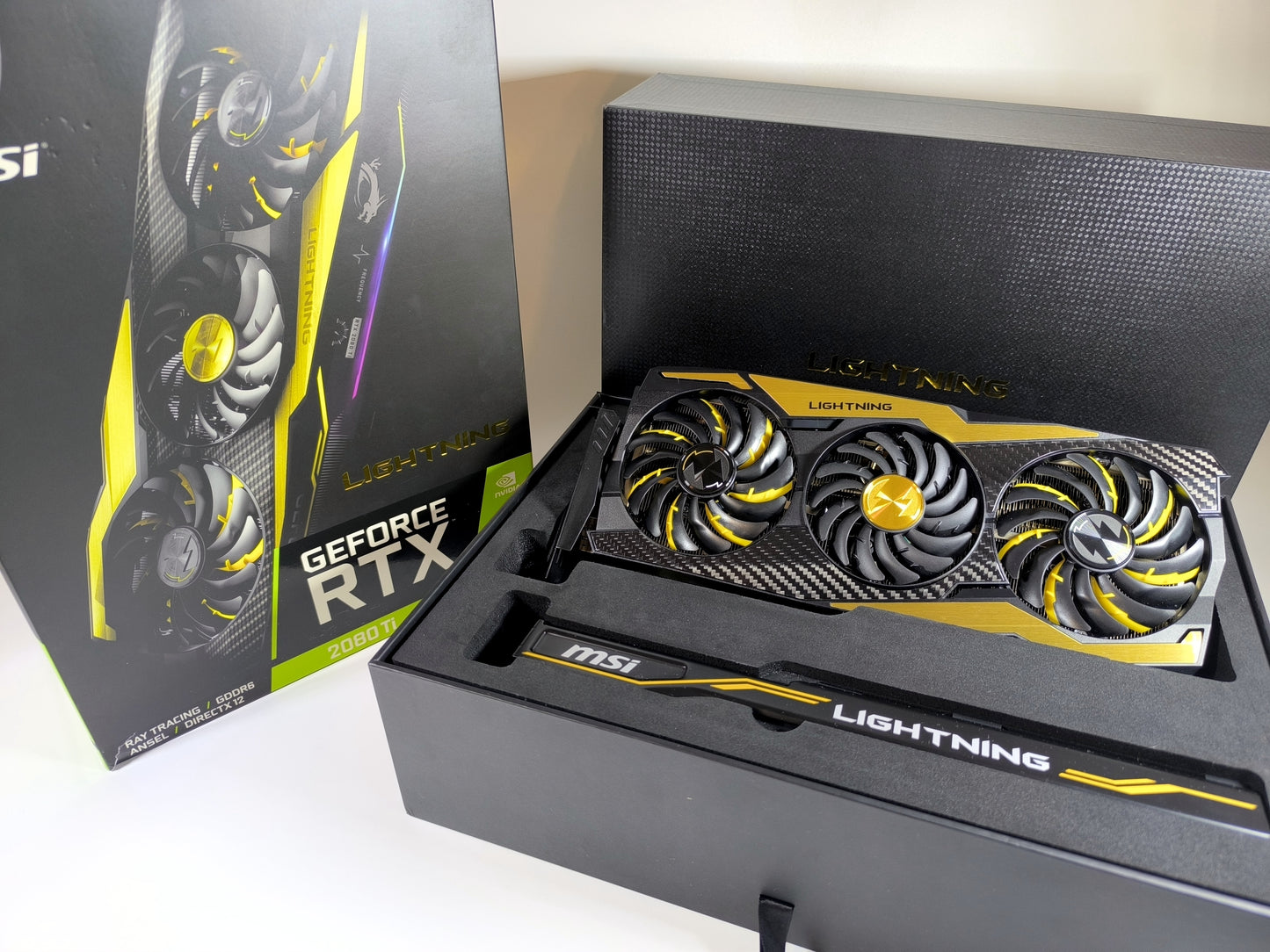 MSI RTX 2080 TI 11GB Lightning Z mit OVP - Refurbished