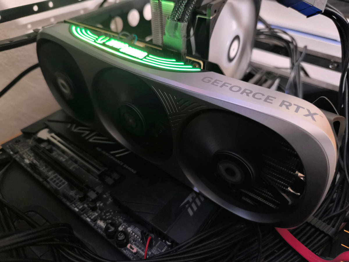 Zotac RTX 4070 TI 12GB Trinity - Refurbished
